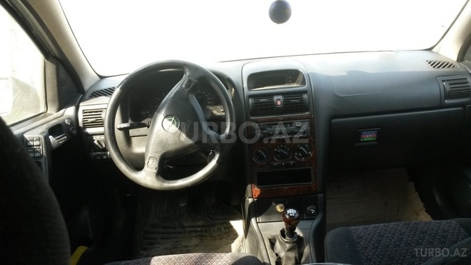 Opel Astra 1998, 230,000 km - 1.6 л - Bakı