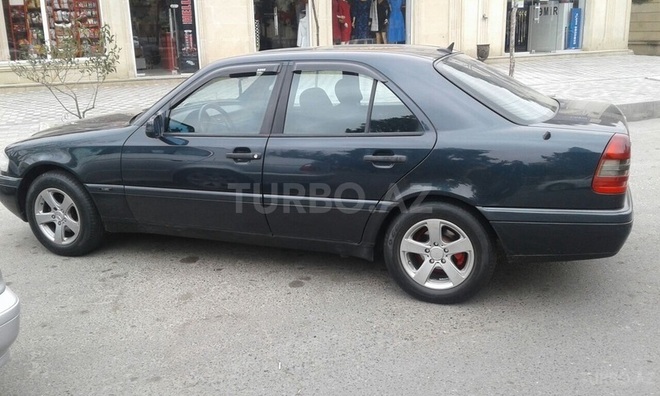 Mercedes C 200 1997, 297,000 km - 2.0 l - Bakı