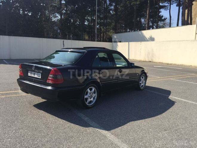 Mercedes C 240 1997, 320,000 km - 2.4 l - Sumqayıt