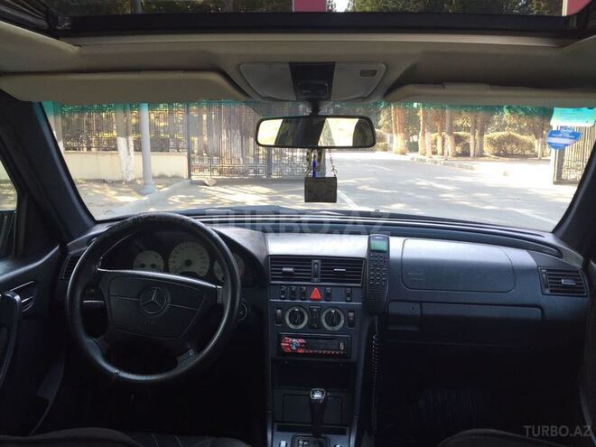 Mercedes C 240 1997, 320,000 km - 2.4 l - Sumqayıt