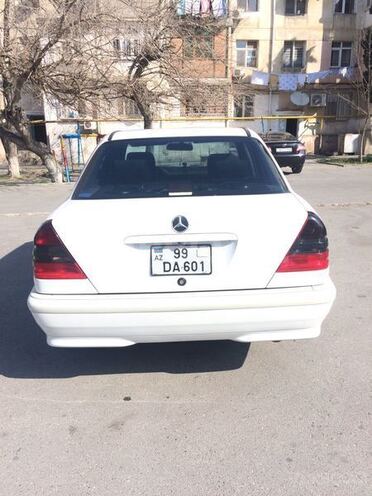 Mercedes C 200 1999, 150,000 km - 2.0 л - Bakı