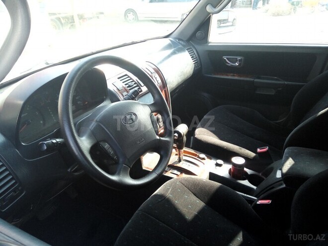Hyundai Terracan 2001, 230,000 km - 2.9 л - Bakı
