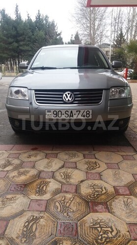 Volkswagen Passat 2002, 275,000 km - 1.8 l - Mingəçevir