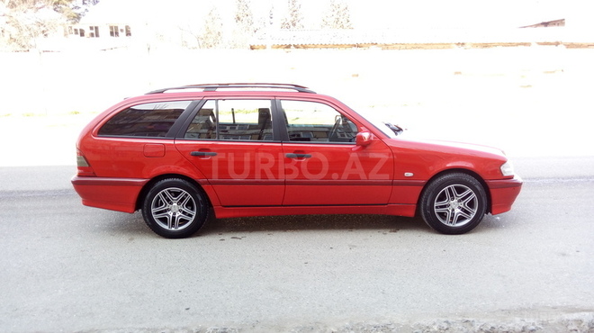 Mercedes C 180 1999, 220,000 km - 1.8 l - Sumqayıt