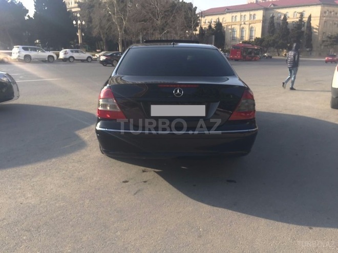 Mercedes E 350 2006, 147,300 km - 0.4 l - Bakı