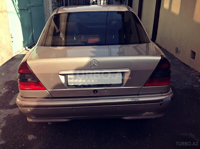 Mercedes C 180 1999, 237,869 km - 1.8 l - Bakı
