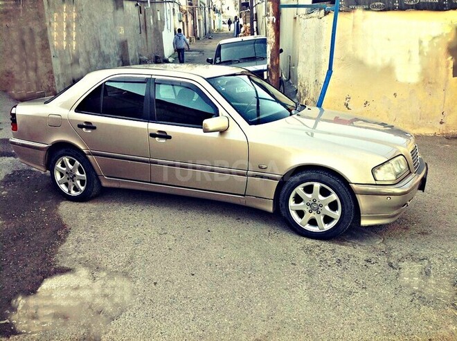 Mercedes C 180 1999, 237,869 km - 1.8 l - Bakı