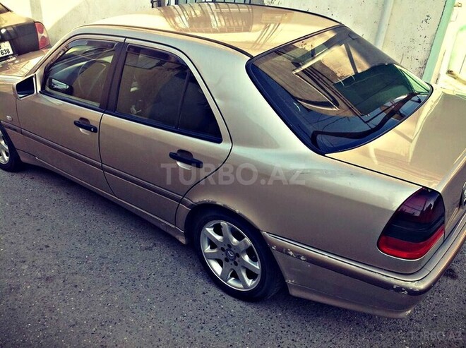 Mercedes C 180 1999, 237,869 km - 1.8 l - Bakı