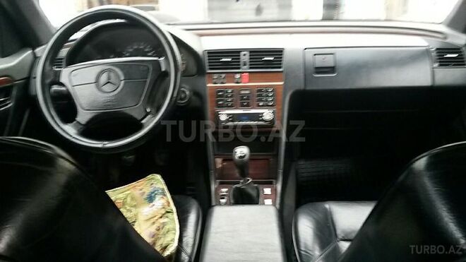 Mercedes C 180 1994, 256,000 km - 1.8 l - Sumqayıt