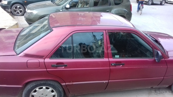 Mercedes A 190 1992, 409,200 km - 1.8 l - Bakı