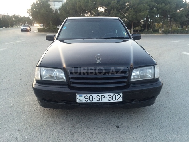 Mercedes C 220 1998, 221,041 km - 2.2 l - Bakı
