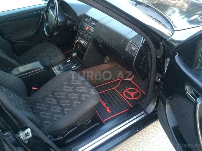 Mercedes C 220 1998, 221,041 km - 2.2 l - Bakı