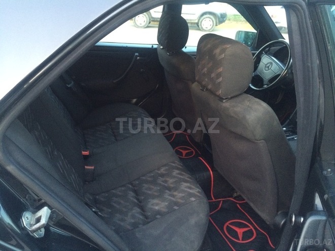 Mercedes C 220 1998, 221,041 km - 2.2 l - Bakı