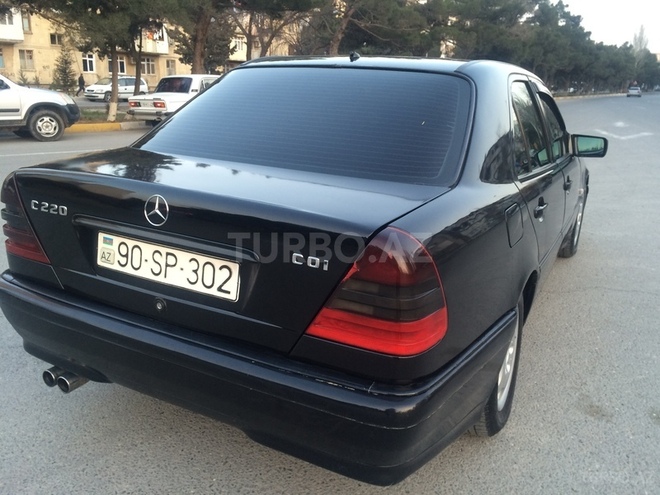 Mercedes C 220 1998, 221,041 km - 2.2 l - Bakı