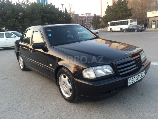 Mercedes C 220 1998, 221,041 km - 2.2 l - Bakı