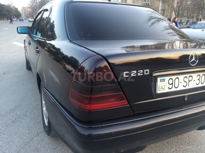 Mercedes C 220 1998, 221,041 km - 2.2 l - Bakı