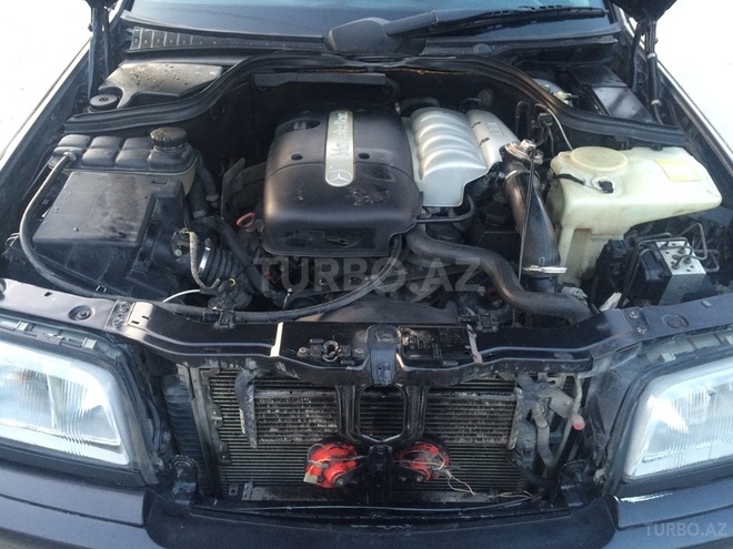 Mercedes C 220 1998, 221,041 km - 2.2 l - Bakı
