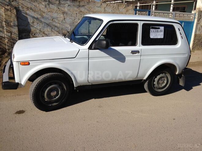 LADA (VAZ) Niva 1997, 250,000 km - 1.7 л - Salyan