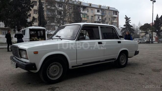 LADA (VAZ) 2107 2009, 100,000 km - 1.6 л - Gəncə