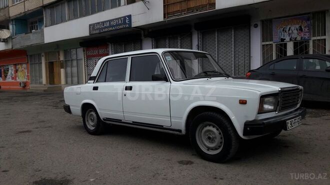 LADA (VAZ) 2107 2009, 100,000 km - 1.6 л - Gəncə