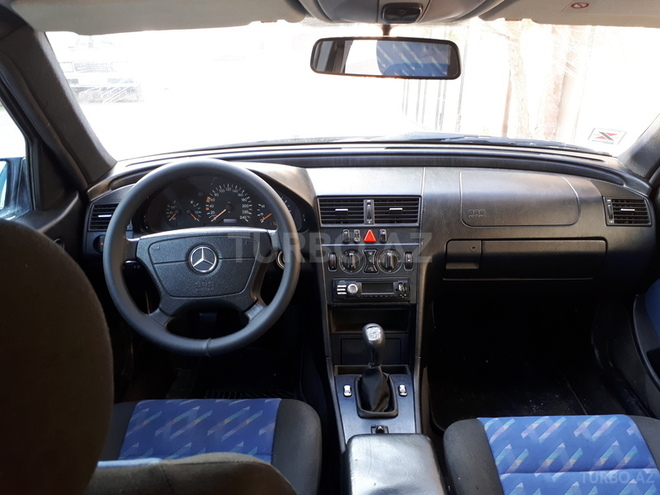Mercedes C 180 1998, 128,000 km - 1.8 l - Bakı
