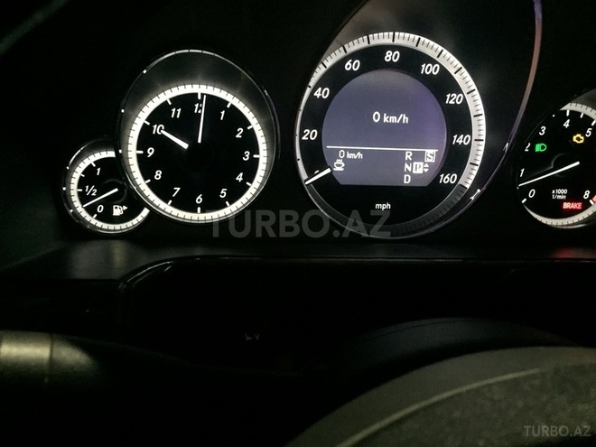 Mercedes E 350 2011, 85,558 km - 3.5 l - Bakı