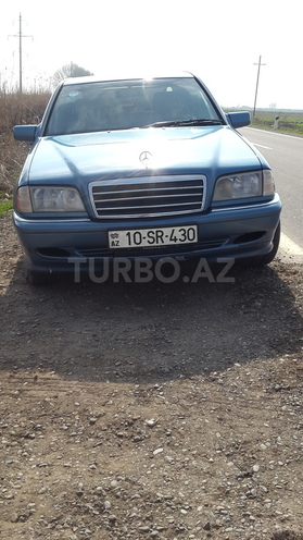 Mercedes C 230 1997, 240,000 km - 2.3 l - Beyləqan