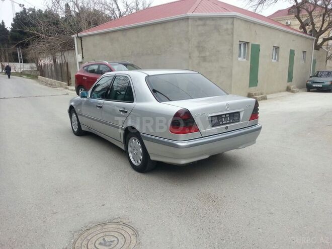 Mercedes C 220 1998, 286,350 km - 2.2 l - Bakı