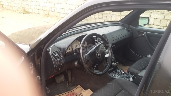 Mercedes C 180 1998, 300,000 km - 1.8 l - Bakı