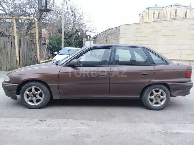 Opel Astra 1998, 2,340,000 km - 1.4 l - Bakı
