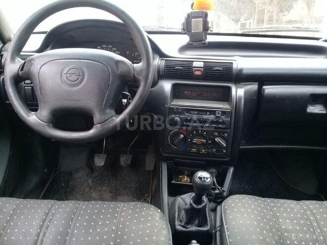 Opel Astra 1998, 2,340,000 km - 1.4 l - Bakı