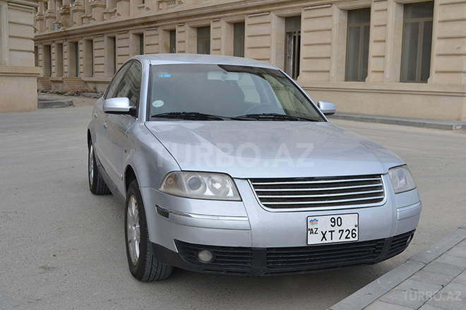 Volkswagen Passat 2001, 250,000 km - 1.8 l - Bakı
