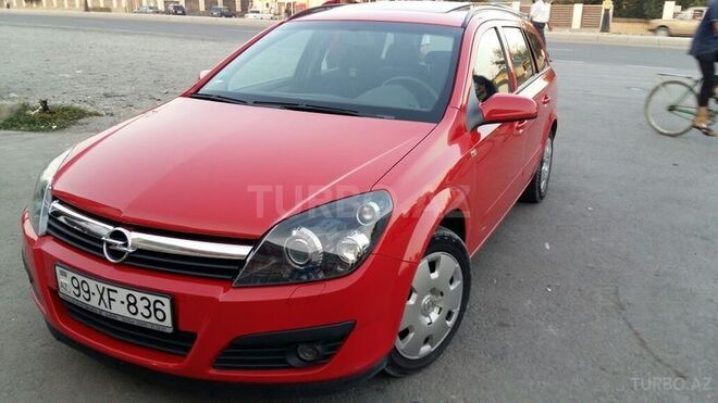 Opel Astra 2006, 240,000 km - 1.6 l - Qəbələ