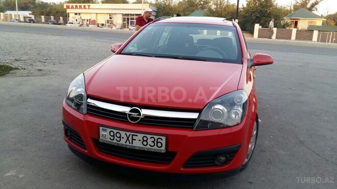 Opel Astra 2006, 240,000 km - 1.6 l - Qəbələ