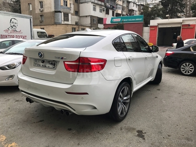 BMW X6 M 2011, 74,000 km - 4.4 l - Bakı