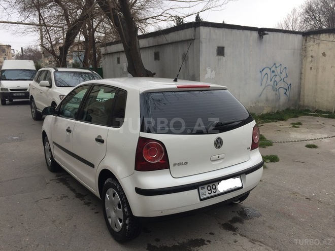 Volkswagen Polo 2009, 82,000 km - 1.4 l - Bakı