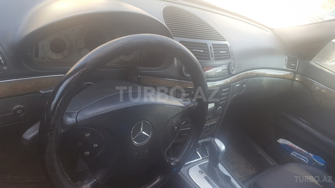 Mercedes E 220 2003, 330,645 km - 2.2 l - Bakı