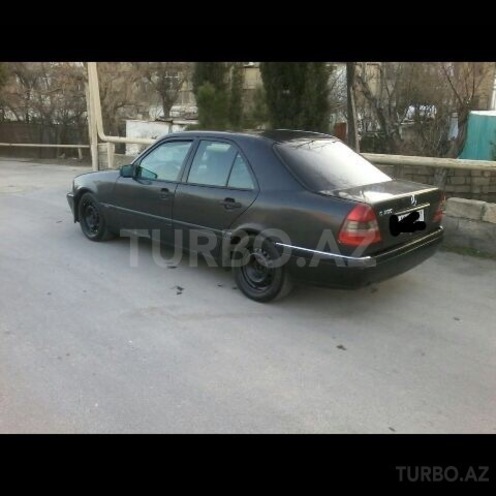 Mercedes C 200 1995, 325,644 km - 0.2 l - Bakı