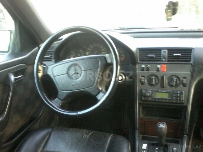 Mercedes C 200 1995, 325,644 km - 0.2 l - Bakı