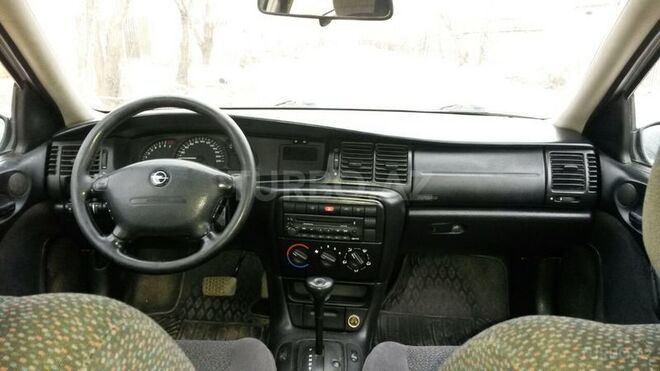 Opel Vectra 1999, 262,220 km - 1.6 л - Bakı