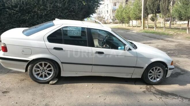 BMW 318 1992, 500,000 km - 1.8 l - Gəncə