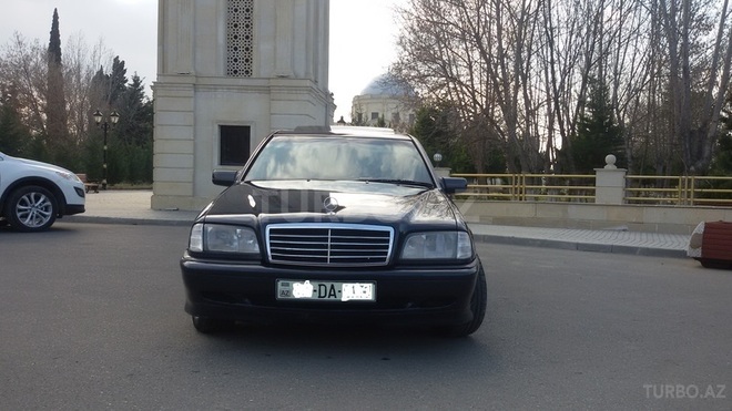 Mercedes C 180 1997, 250,000 km - 1.8 l - Goranboy