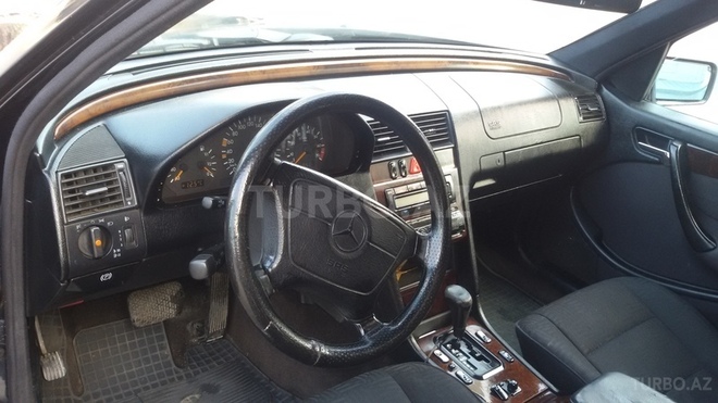 Mercedes C 180 1997, 250,000 km - 1.8 l - Goranboy