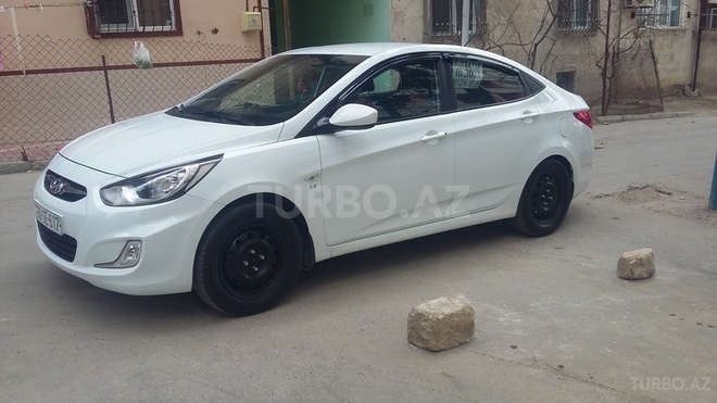 Hyundai Accent 2013, 123,630 km - 1.6 l - Bakı