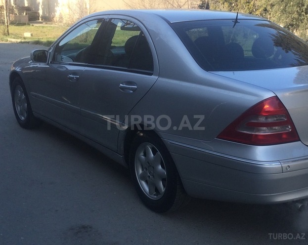 Mercedes C 200 2001, 247,000 km - 2.0 л - Bakı
