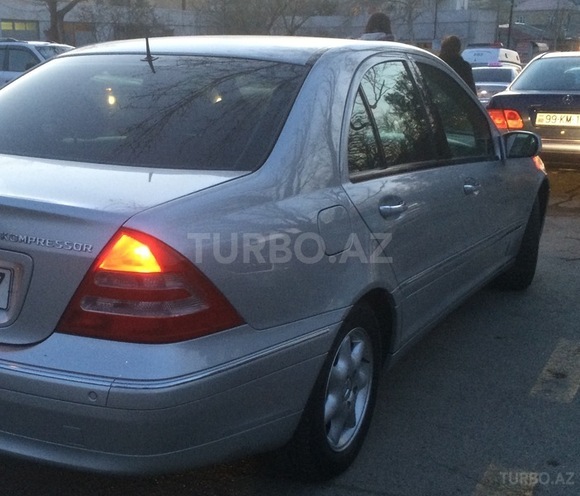 Mercedes C 200 2001, 247,000 km - 2.0 л - Bakı