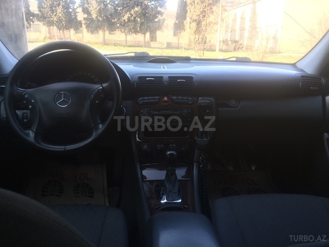Mercedes C 200 2001, 247,000 km - 2.0 л - Bakı