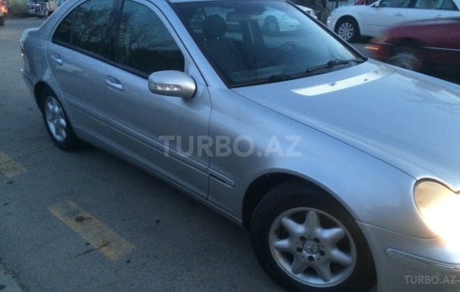 Mercedes C 200 2001, 247,000 km - 2.0 л - Bakı