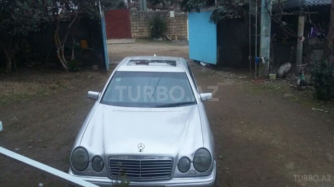 Mercedes E 300 1999, 321,456 km - 3.0 л - Lənkəran