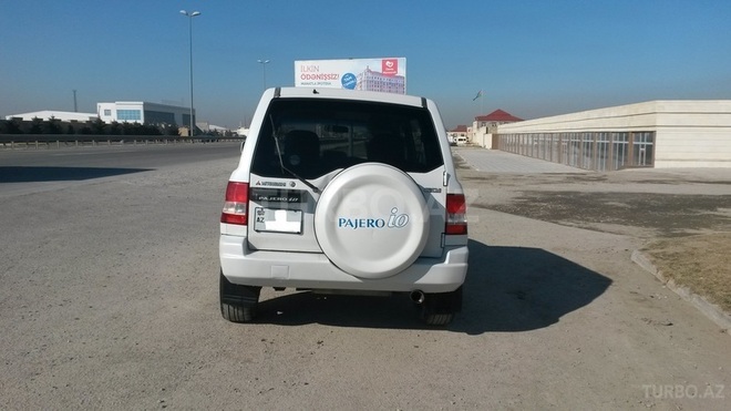 Mitsubishi Pajero io 1999, 205,264 km - 1.8 l - Sumqayıt